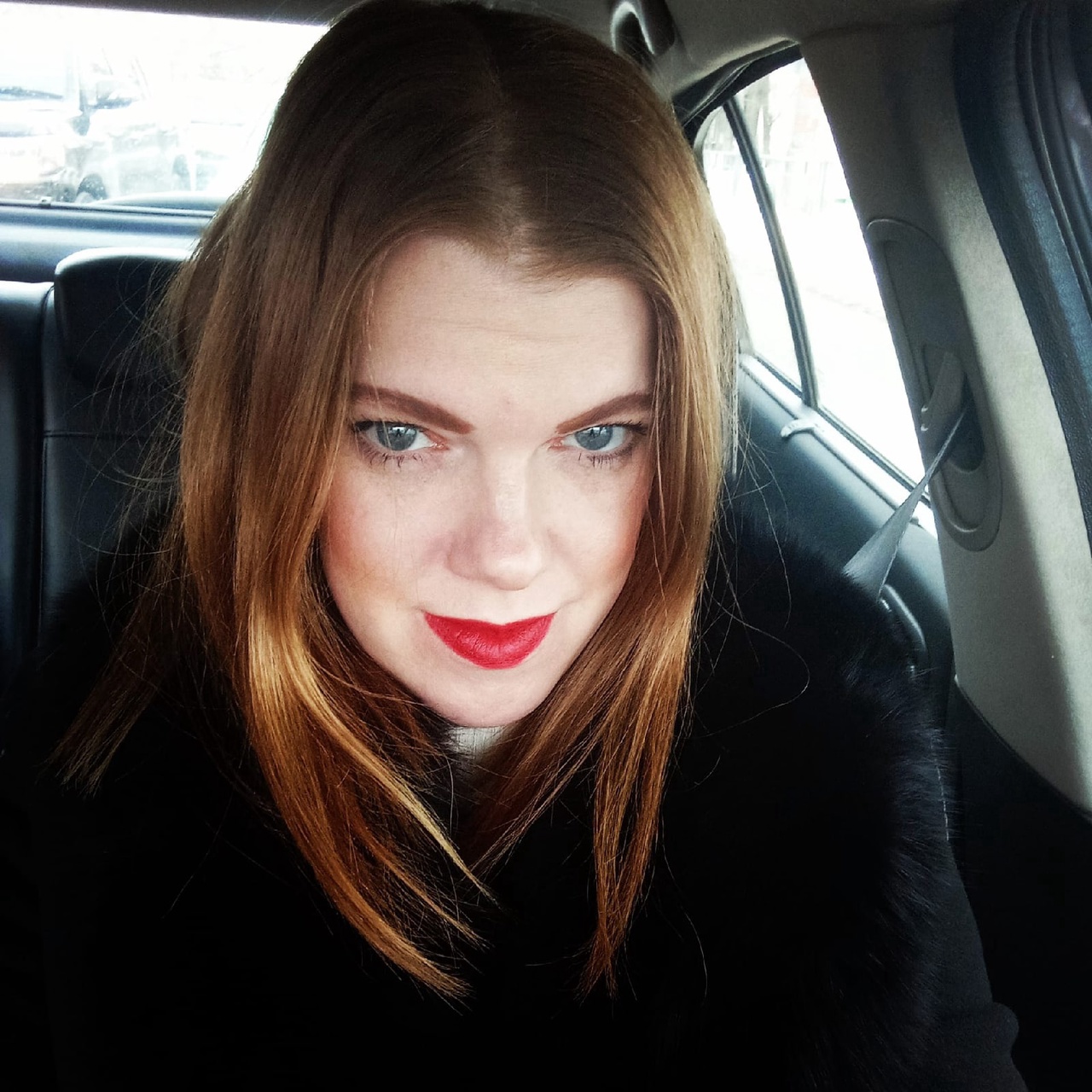 Попова Елена 